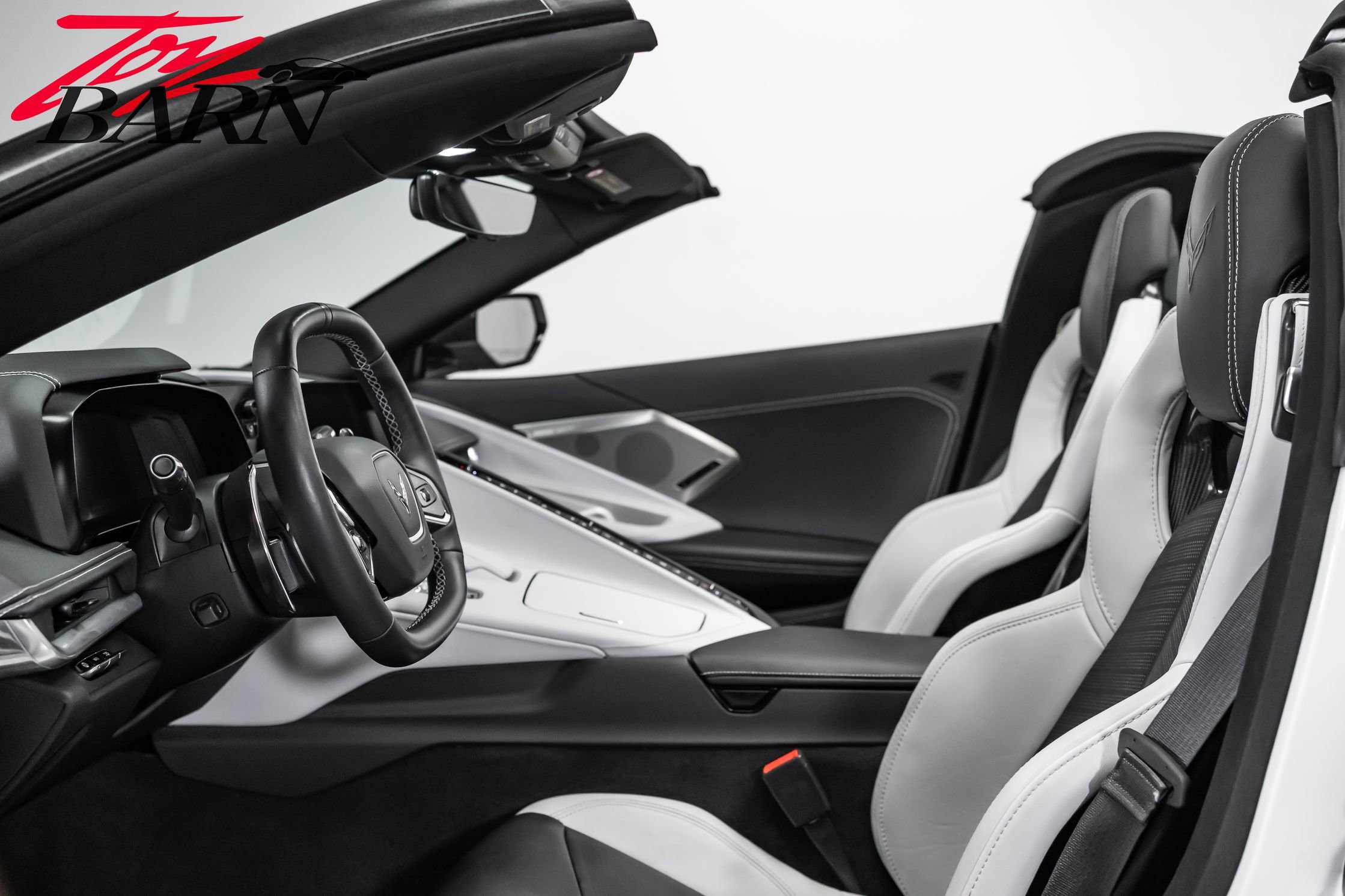 Used 2023 Chevrolet Corvette Stingray Preferred Conv w/ Z51 Performance Package RWD image 36