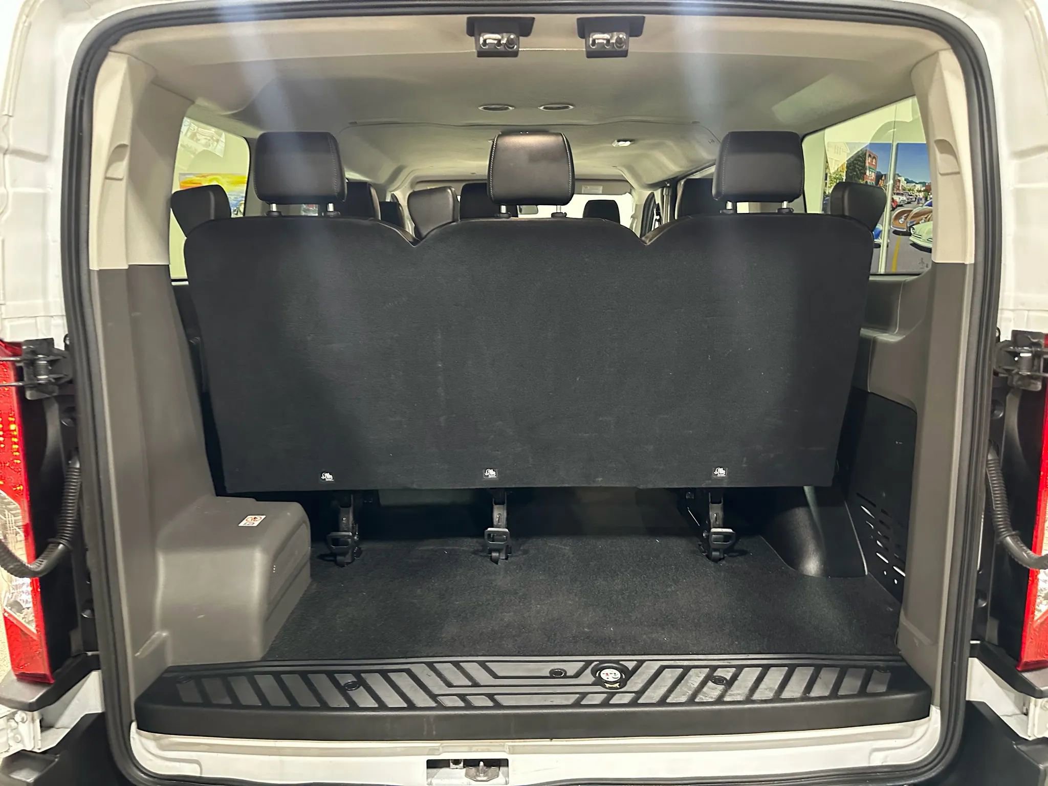 Used 2021 Ford Transit 150 XL image 22