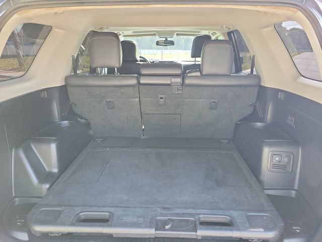Used 2018 Toyota 4Runner Limited AWD/4WD image 9