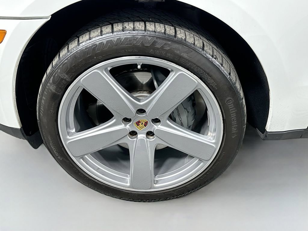Used 2020 Porsche Macan S image 32