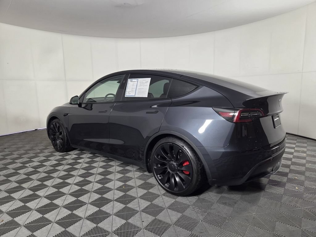 Used 2024 Tesla Model Y Performance AWD/4WD image 8