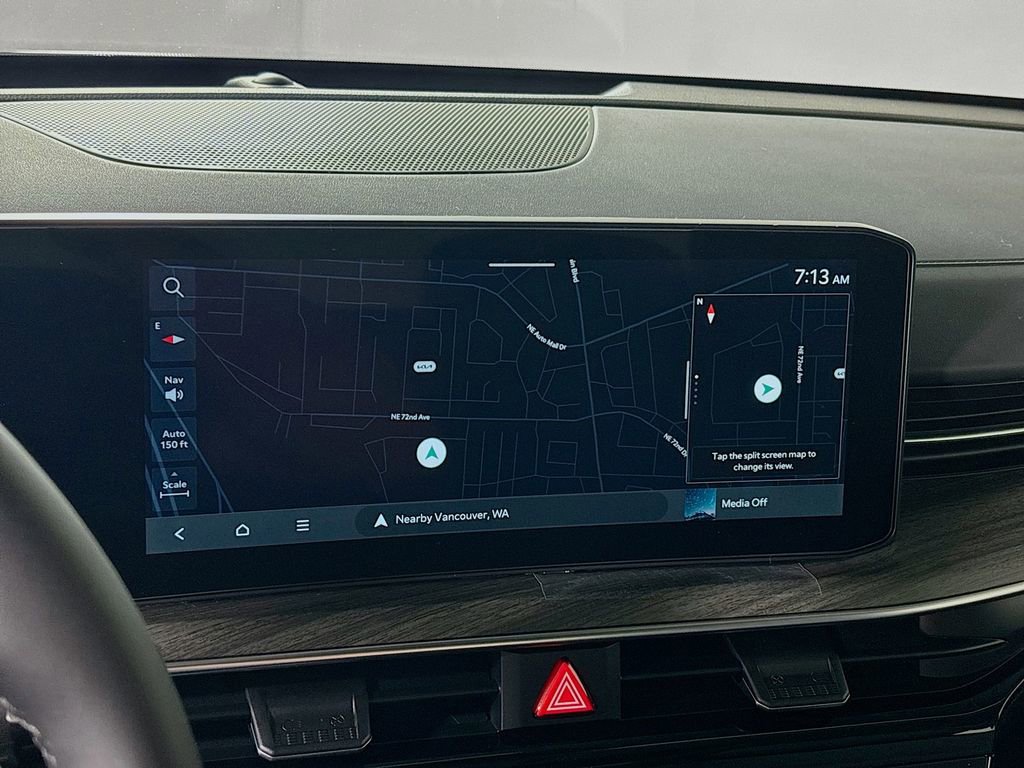 New 2025 Kia K5 EX image 17