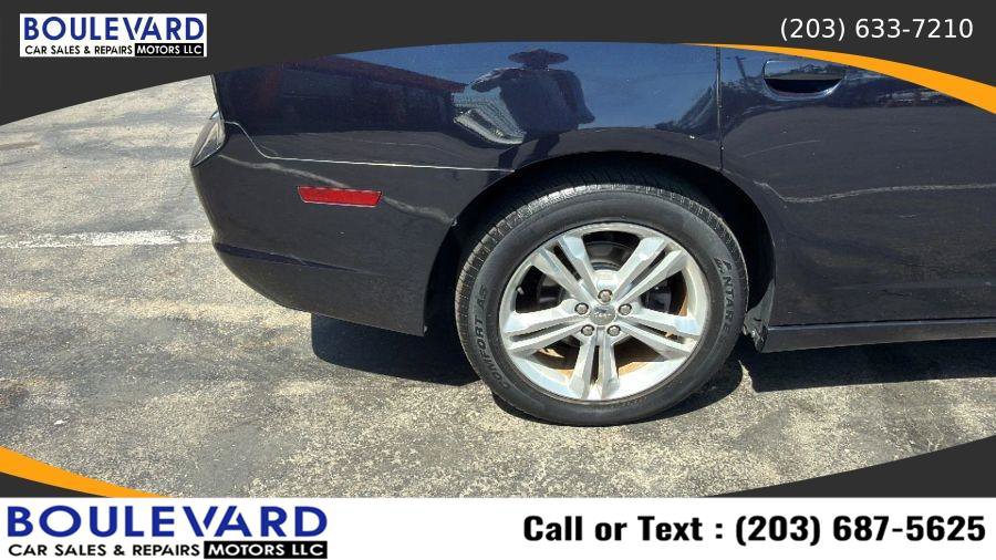 Used 2011 Dodge Charger R/T w/ Driver Confidence Group AWD/4WD image 11