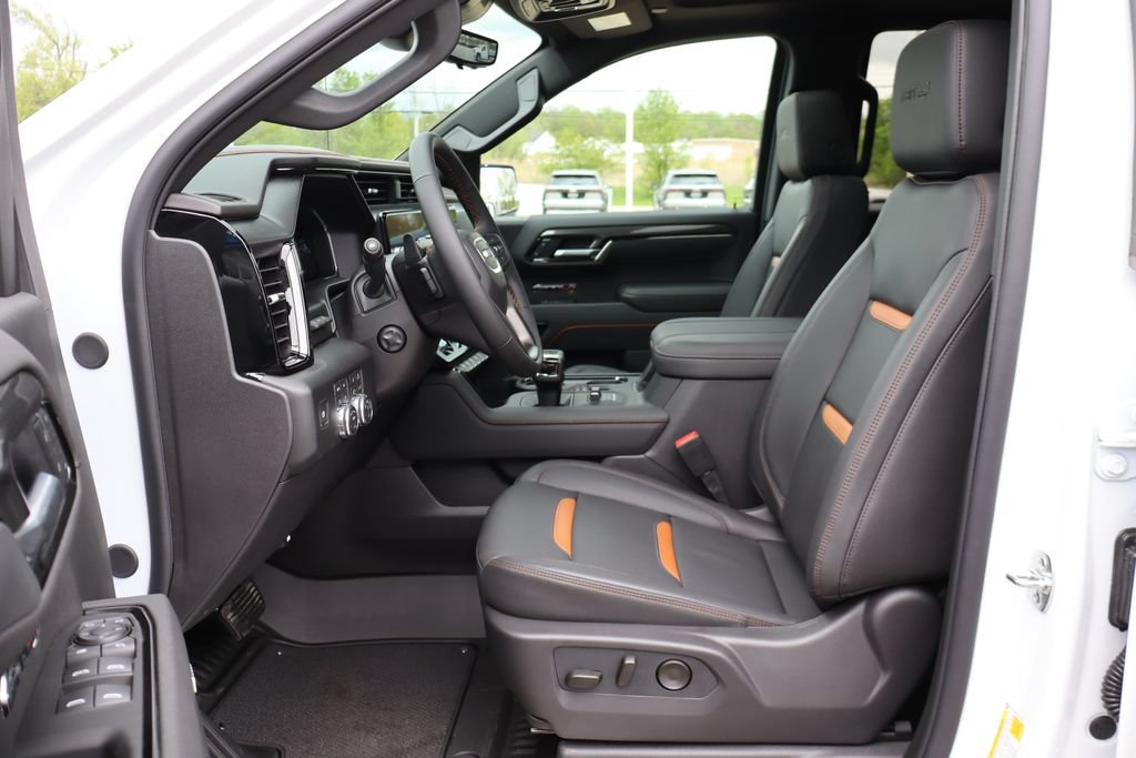 Certified 2026 GMC Sierra 1500 AT4 w/ AT4 Premium Package AWD/4WD image 13