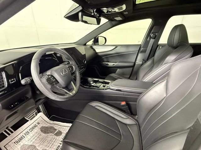 Used 2022 Lexus NX 350 F Sport image 5