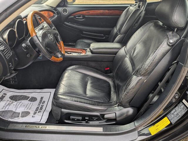 Used 2002 Lexus SC 430 Convertible image 15