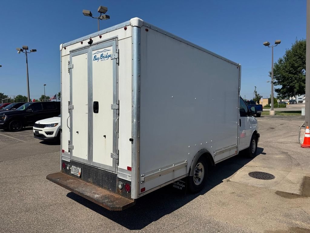 Used 2021 Chevrolet Express 3500 w/ Power Convenience Package RWD image 5