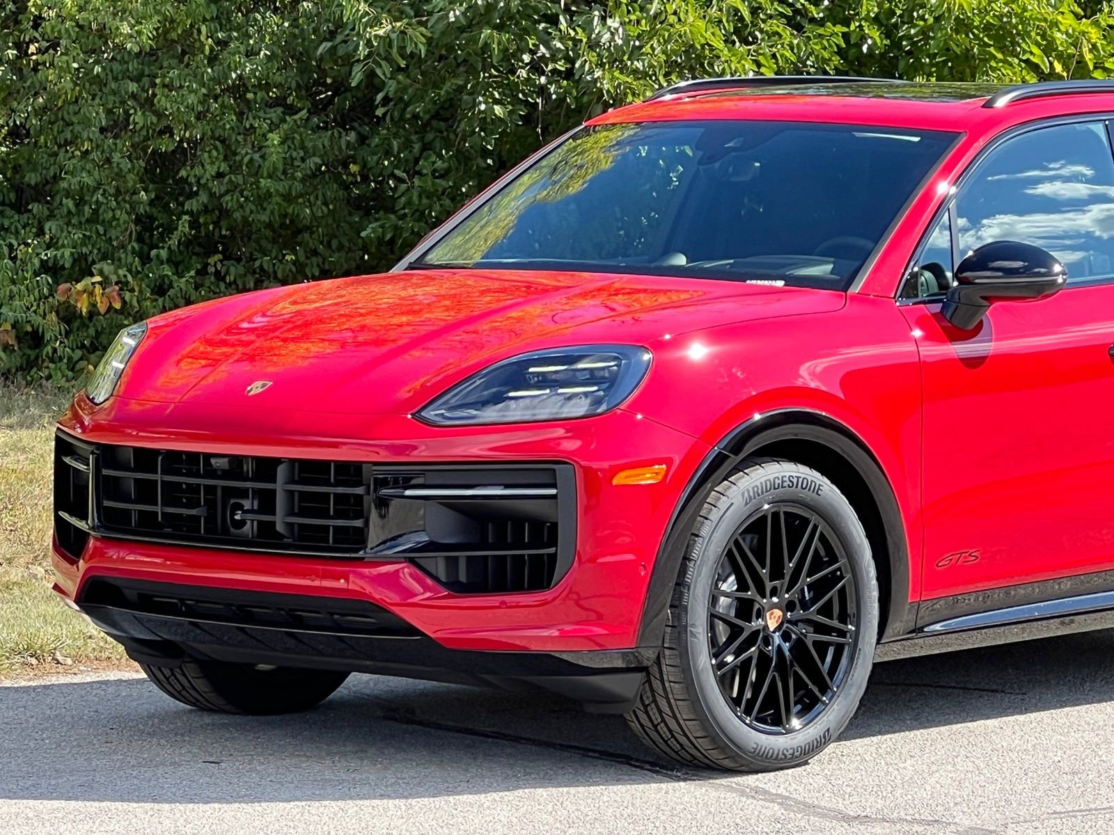 New 2026 Porsche Cayenne GTS image 10