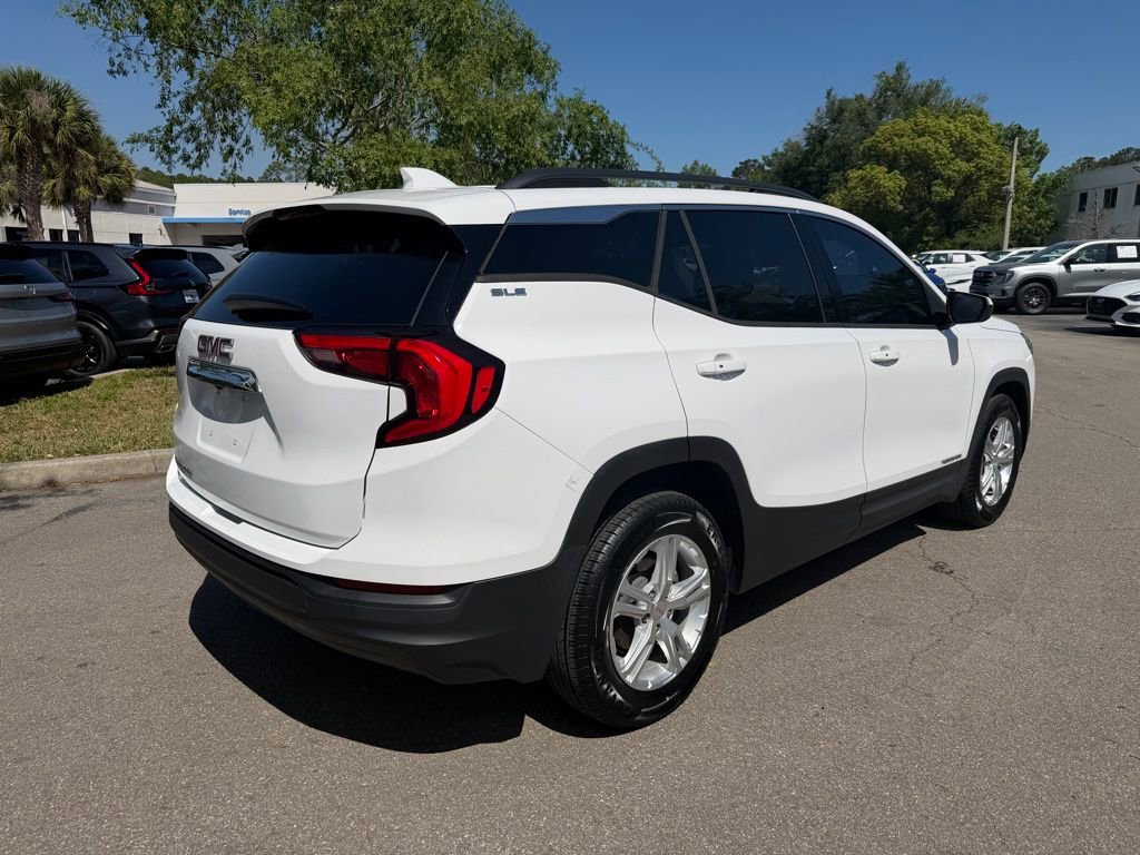 Used 2020 GMC Terrain SLE w/ Driver Convenience Package image 6
