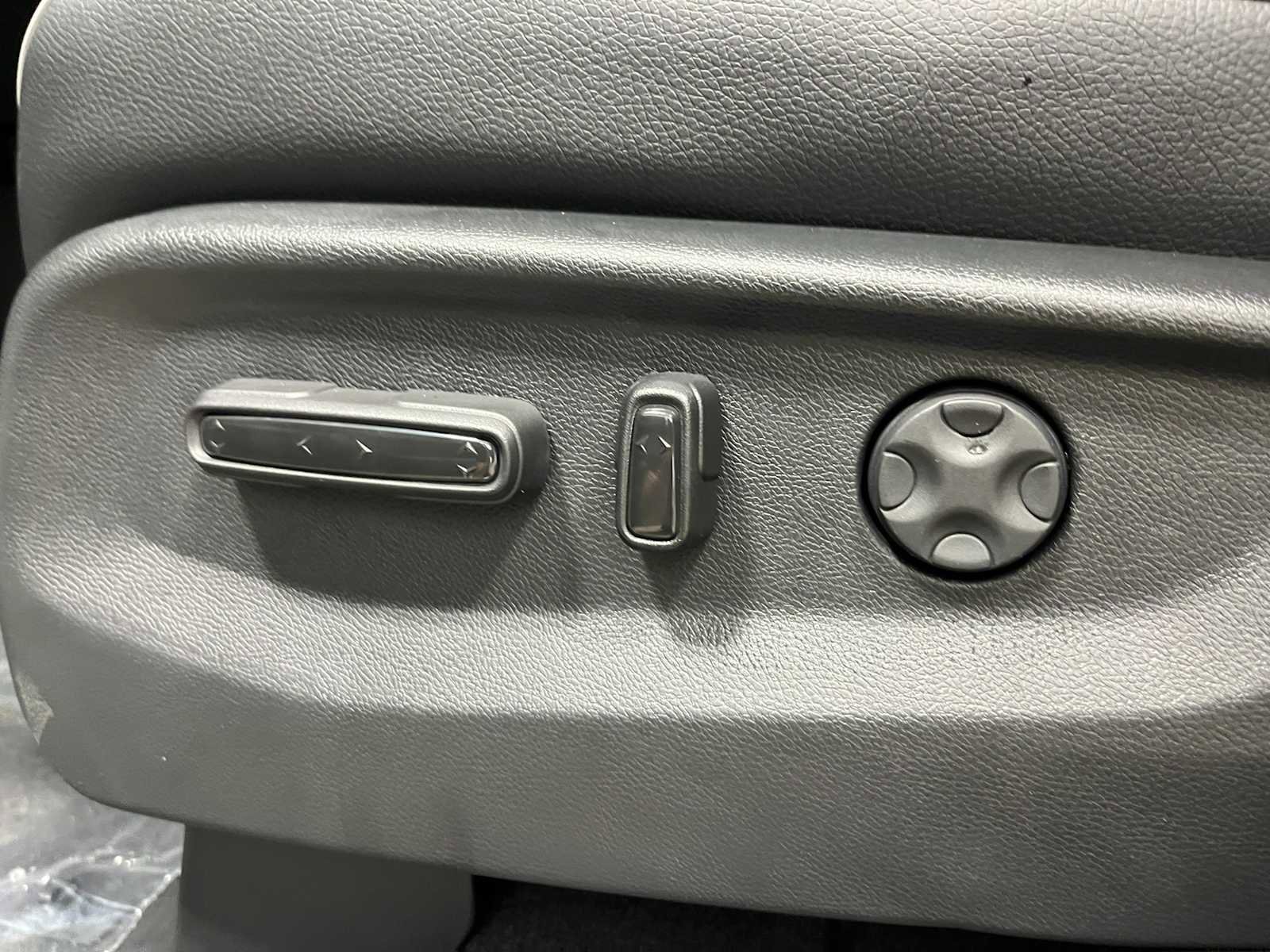 New 2026 Honda Odyssey Touring image 9