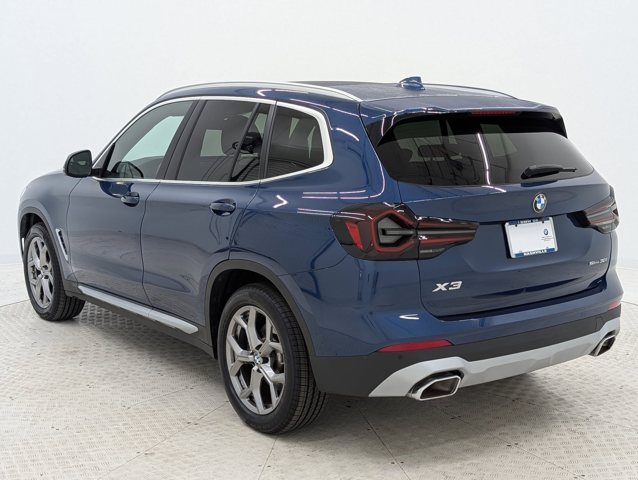 Certified 2022 BMW X3 sDrive30i w/ Premium Package 2 image 3