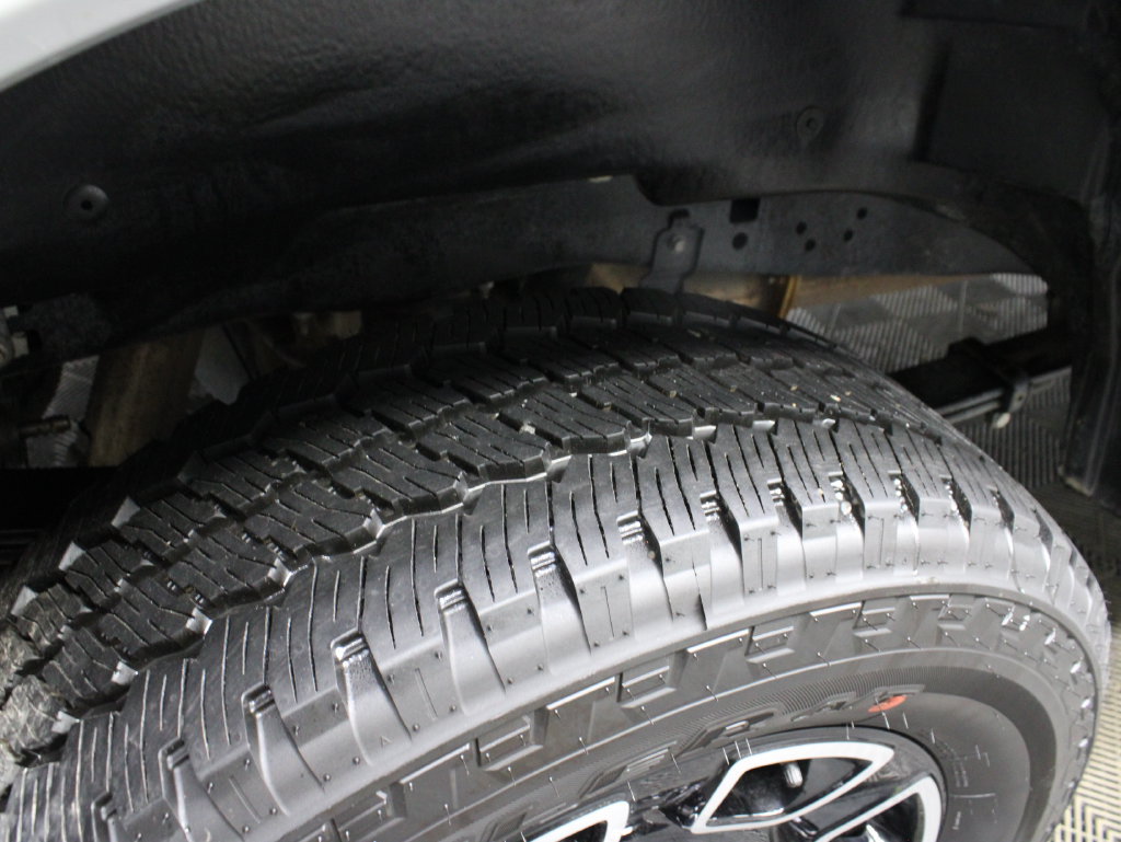 Used 2026 Ford F250 Platinum AWD/4WD image 46