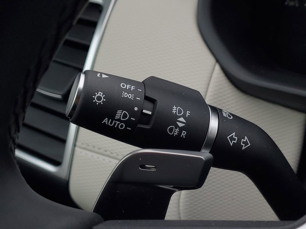 New 2026 Land Rover Discovery Dynamic SE AWD/4WD image 16