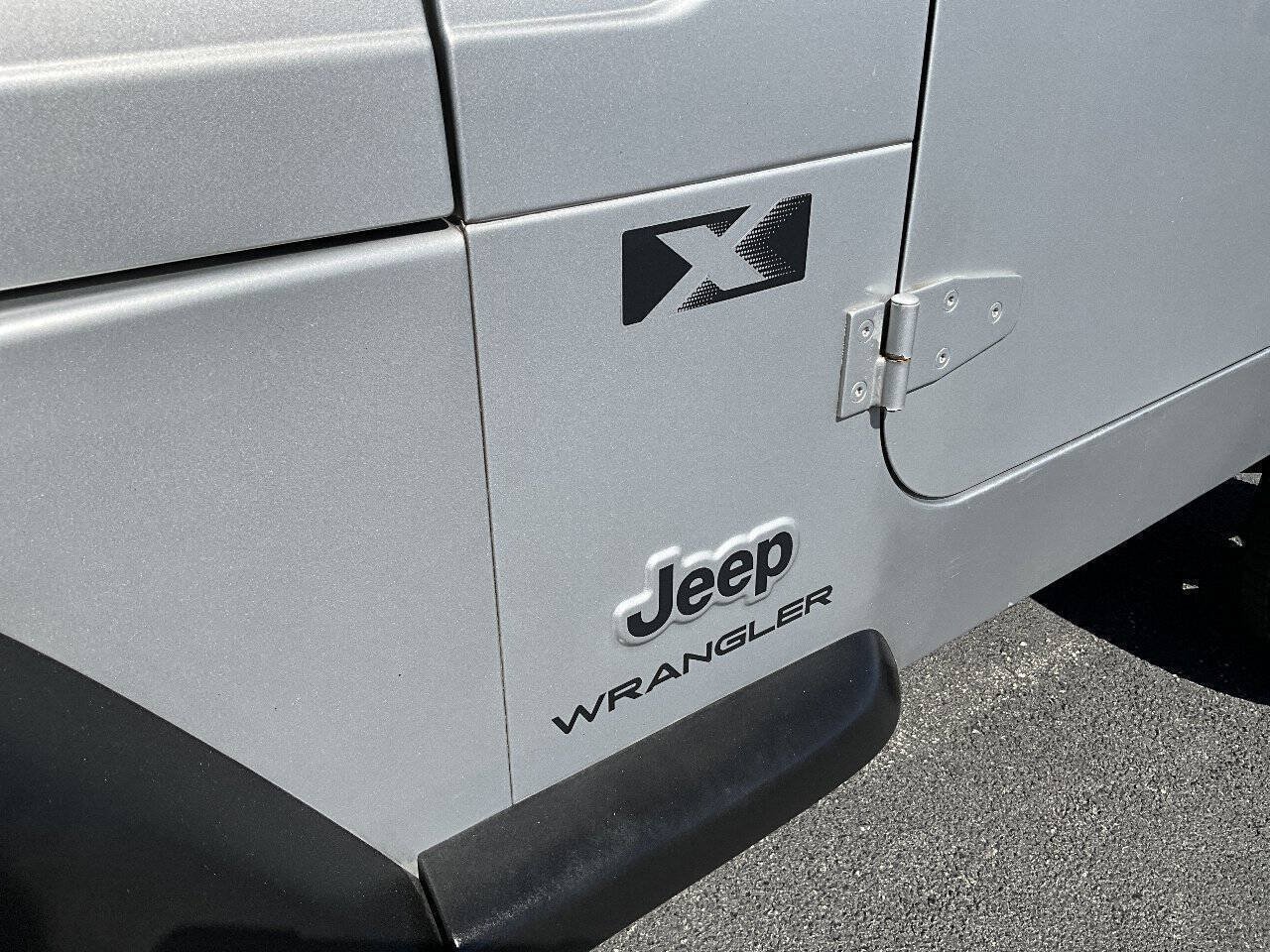 Used 2003 Jeep Wrangler X AWD/4WD image 31