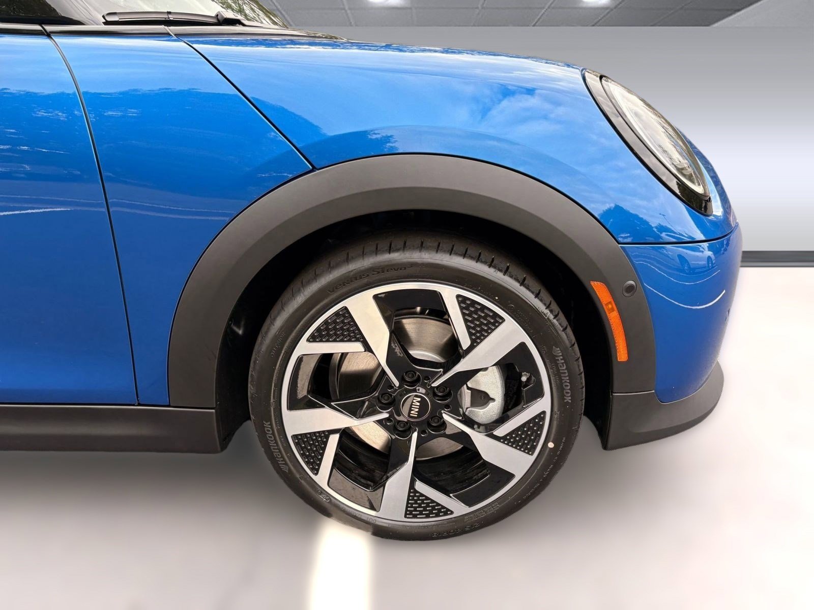 New 2026 MINI Cooper S image 12
