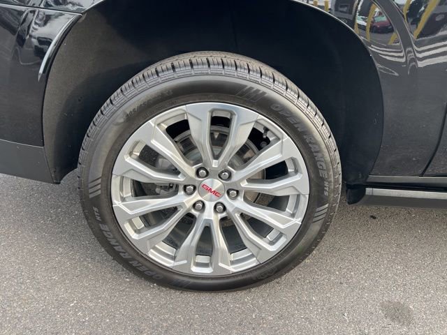 Certified 2024 GMC Yukon XL Denali w/ Denali Reserve Package image 32