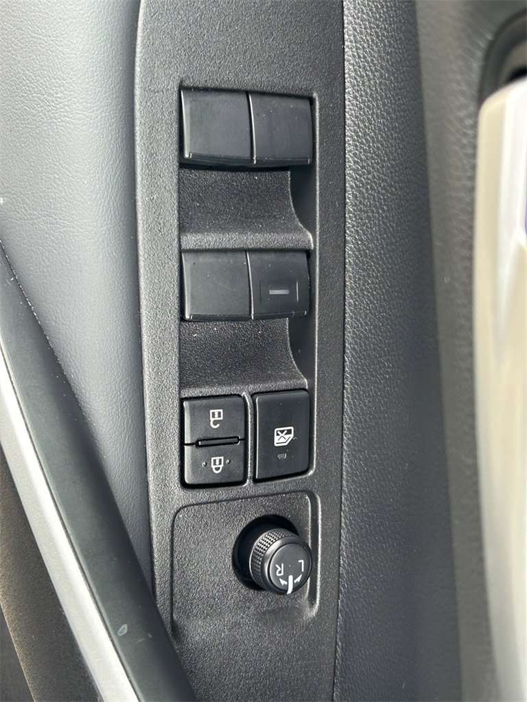 Used 2025 Toyota Corolla SE image 23