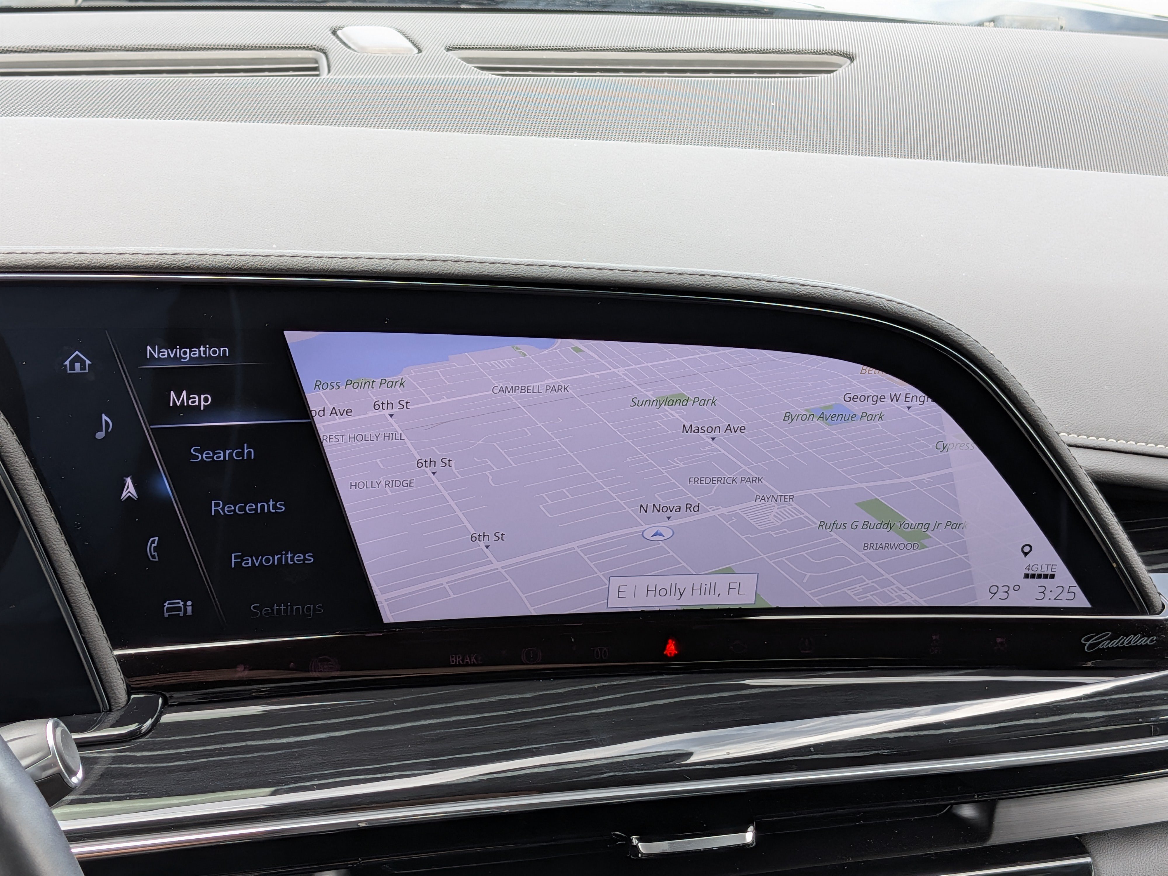 Certified 2023 Cadillac Escalade Sport w/ LPO, ONYX Package AWD/4WD image 32