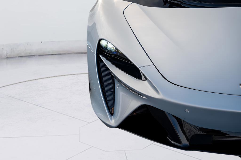 New 2026 McLaren Artura Spider image 28