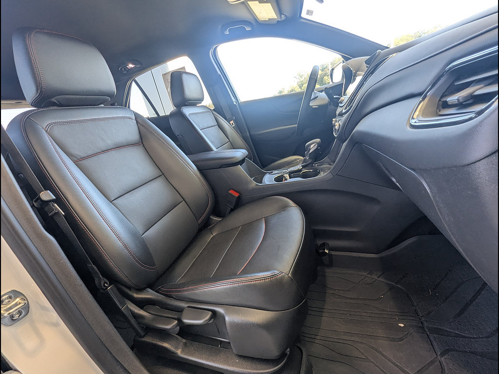Used 2024 Chevrolet Equinox RS w/ RS Leather Package AWD/4WD image 18