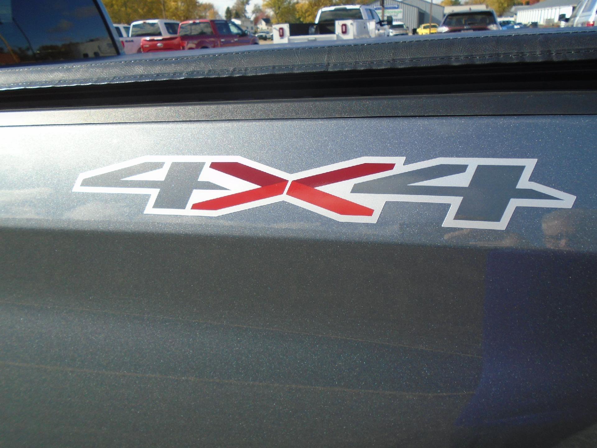 Used 2022 Chevrolet Silverado 1500 RST image 10