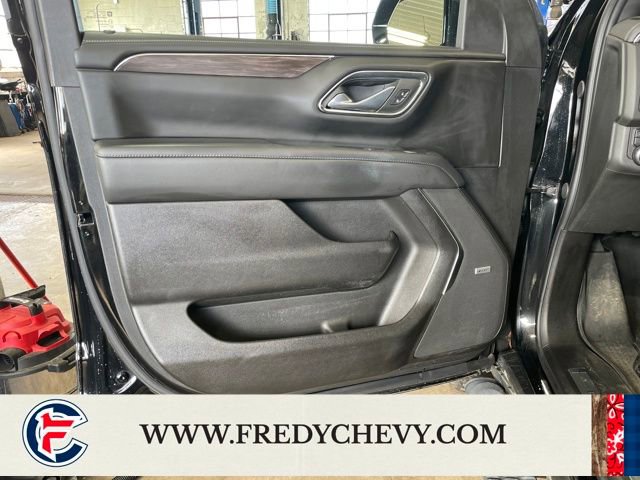 Certified 2024 Chevrolet Suburban Z71 w/ Off-Road Capability Package image 12