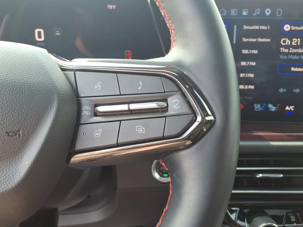 Used 2024 Chevrolet Traverse RS w/ LPO, Floor Liner Package AWD/4WD image 17