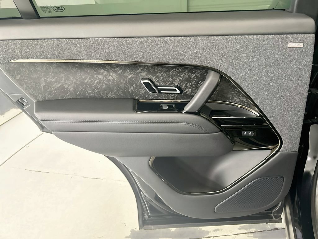 Certified 2023 Land Rover Range Rover Sport First Edition AWD/4WD image 25