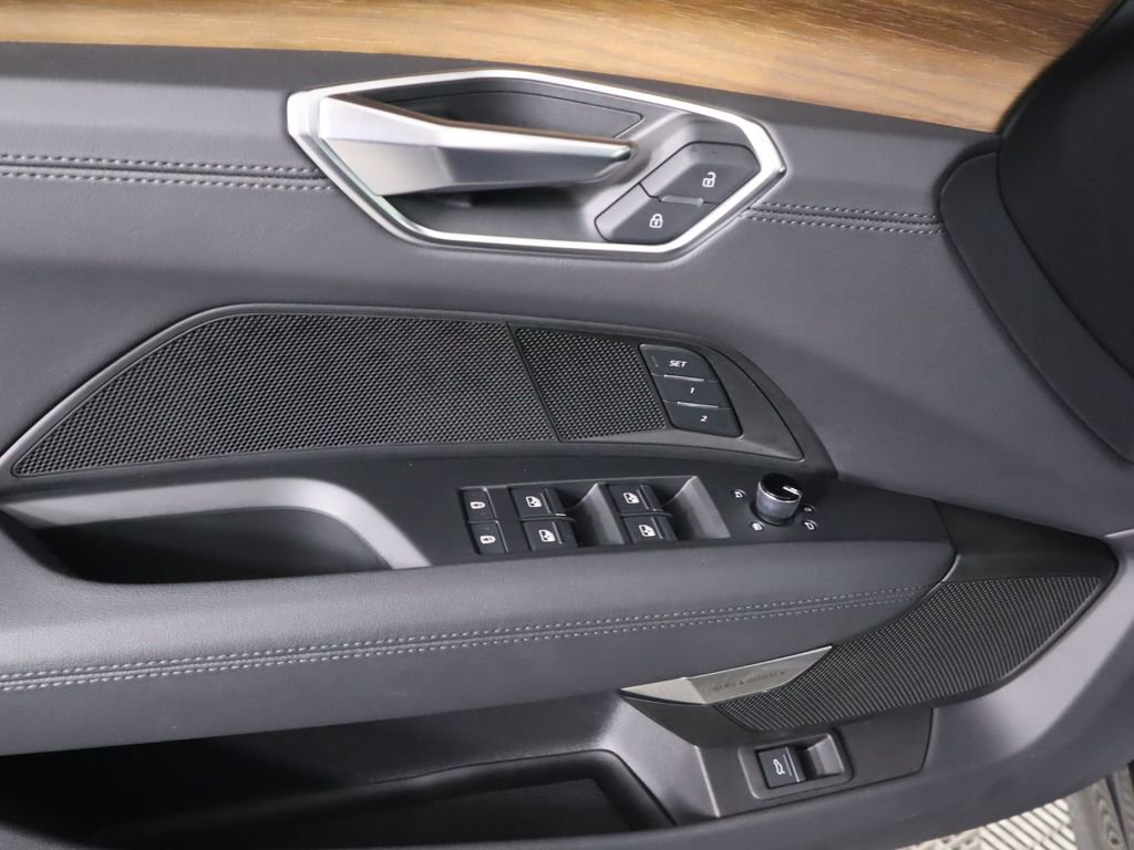 Certified 2023 Audi e-tron GT Premium Plus image 24