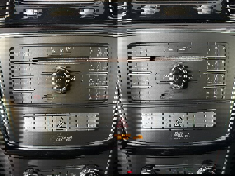 Used 2018 Mercedes-Benz GLE 350 image 33