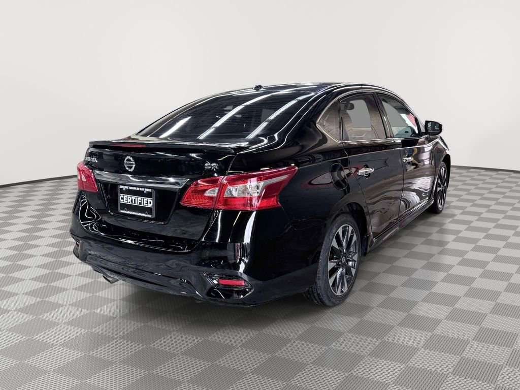 Used 2019 Nissan Sentra SR w/ Premium Package (SR) FWD image 3