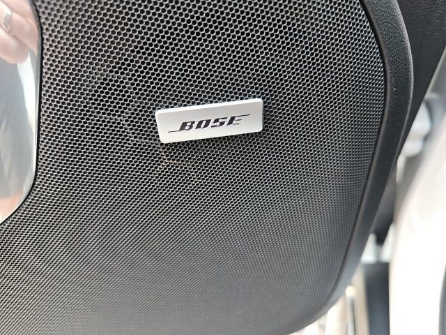 Used 2023 Chevrolet Suburban High Country w/ Premium Package 2 image 16