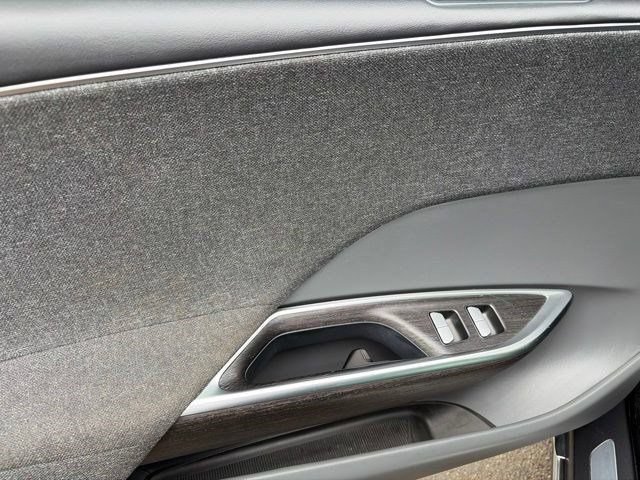 Used 2024 Lucid Air Touring AWD/4WD image 12
