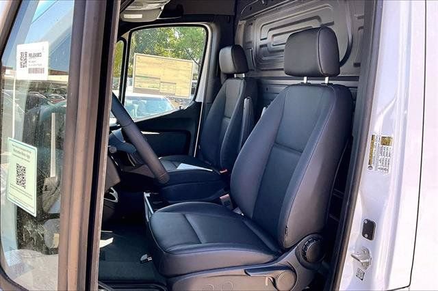 New 2026 Mercedes-Benz Sprinter 2500 image 8