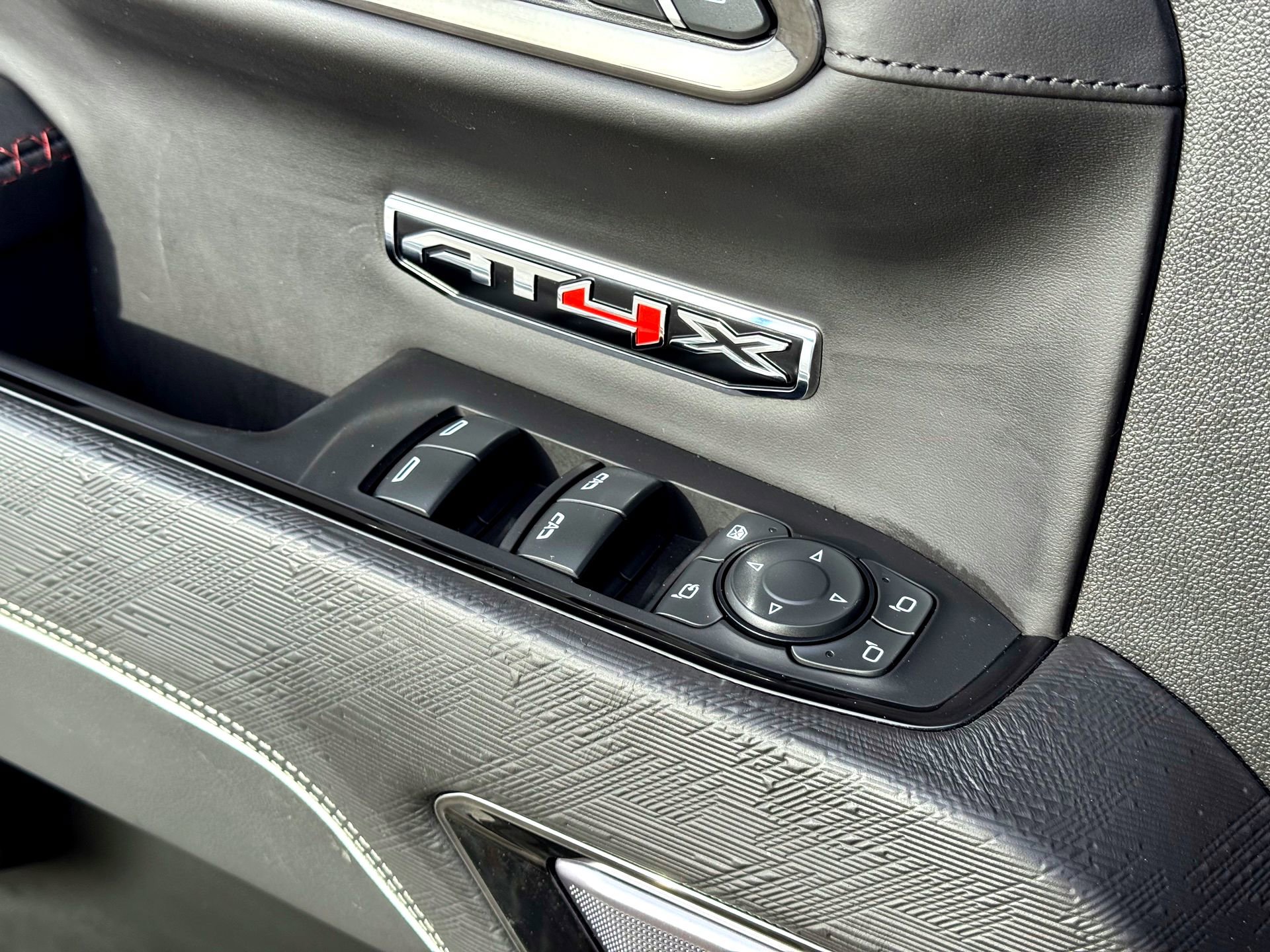 Used 2024 GMC Sierra 1500 AT4X AWD/4WD image 20