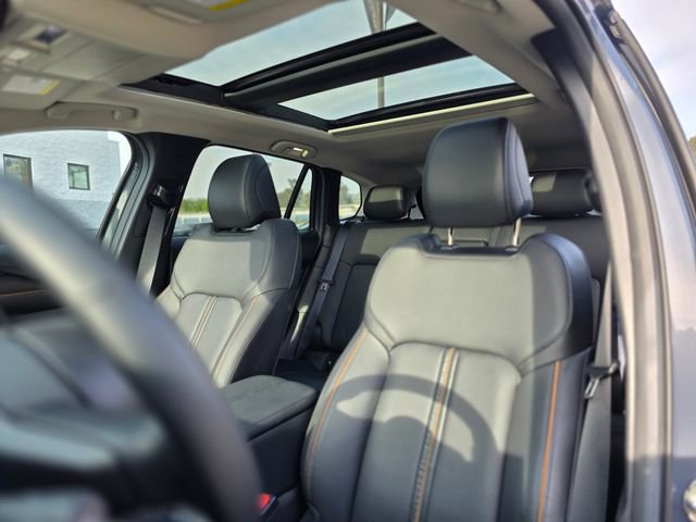 Certified 2025 MAZDA CX-50 AWD 2.5 S w/ Premium Plus Pkg image 17