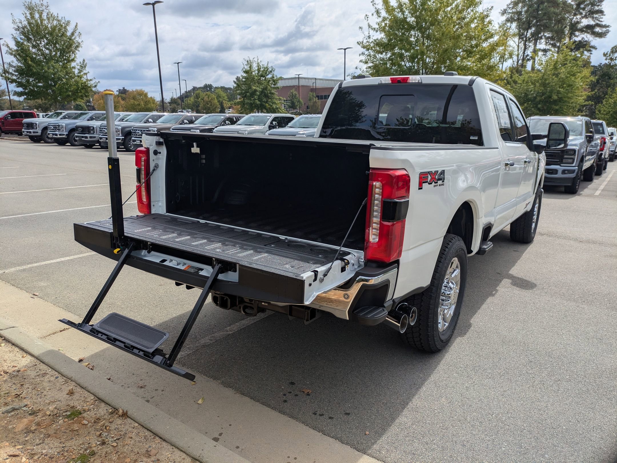 New 2026 Ford F250 King Ranch w/ Chrome Package image 37