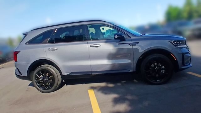 Certified 2023 Kia Sorento SX AWD/4WD image 4