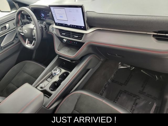 Used 2025 Ford Explorer ST AWD/4WD image 18
