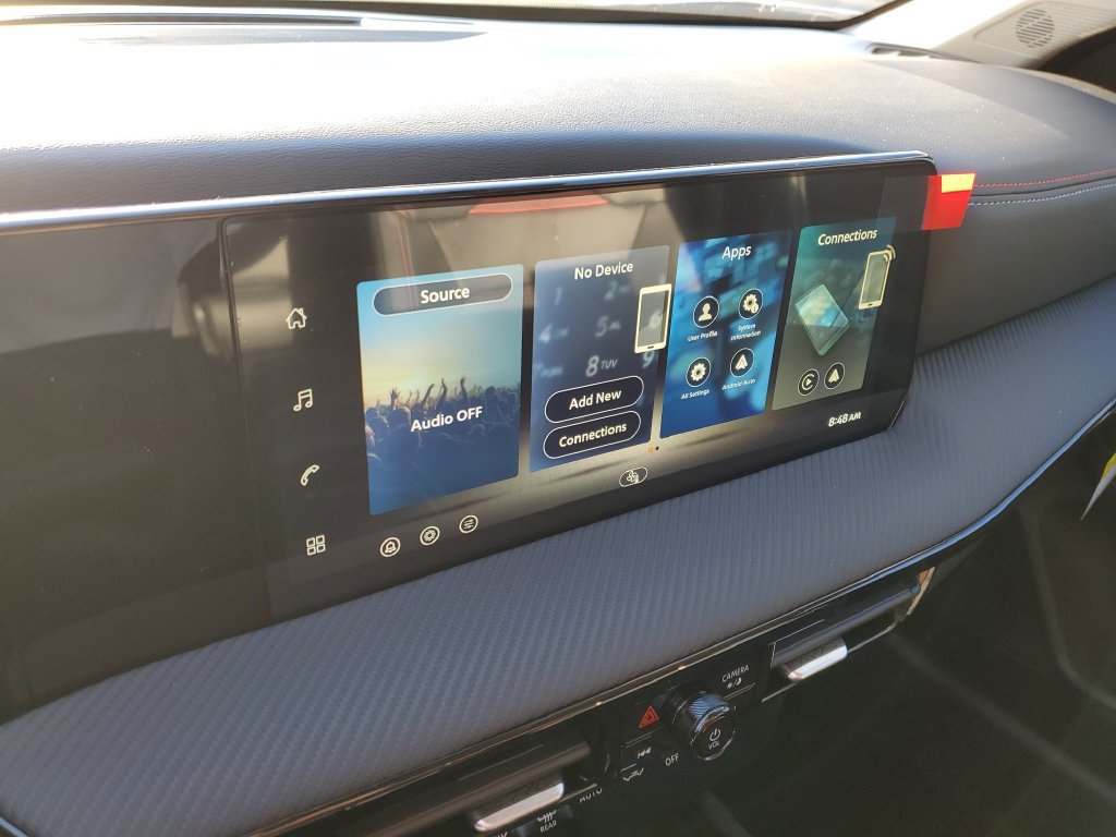 New 2027 Nissan Kicks SR FWD image 30