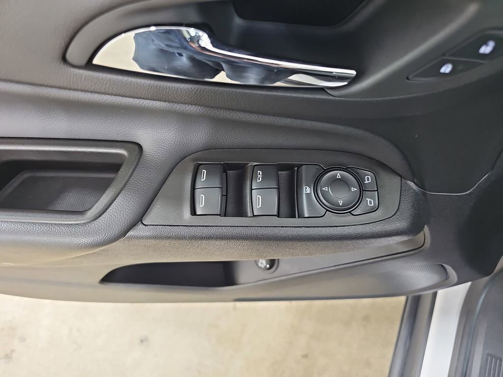 Certified 2023 Chevrolet Equinox LT image 33