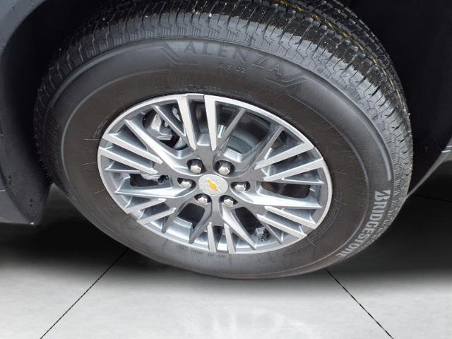 Used 2025 Chevrolet Traverse LT w/ LPO, Floor Liner Package FWD image 20