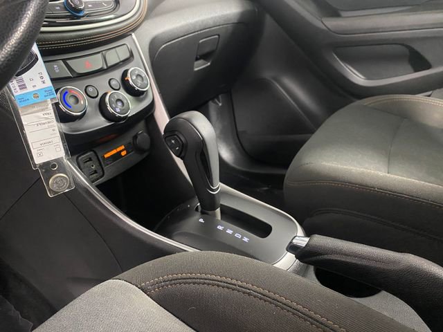 Used 2018 Chevrolet Trax LS image 26