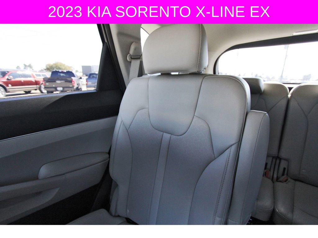 Used 2023 Kia Sorento X-Line EX image 13