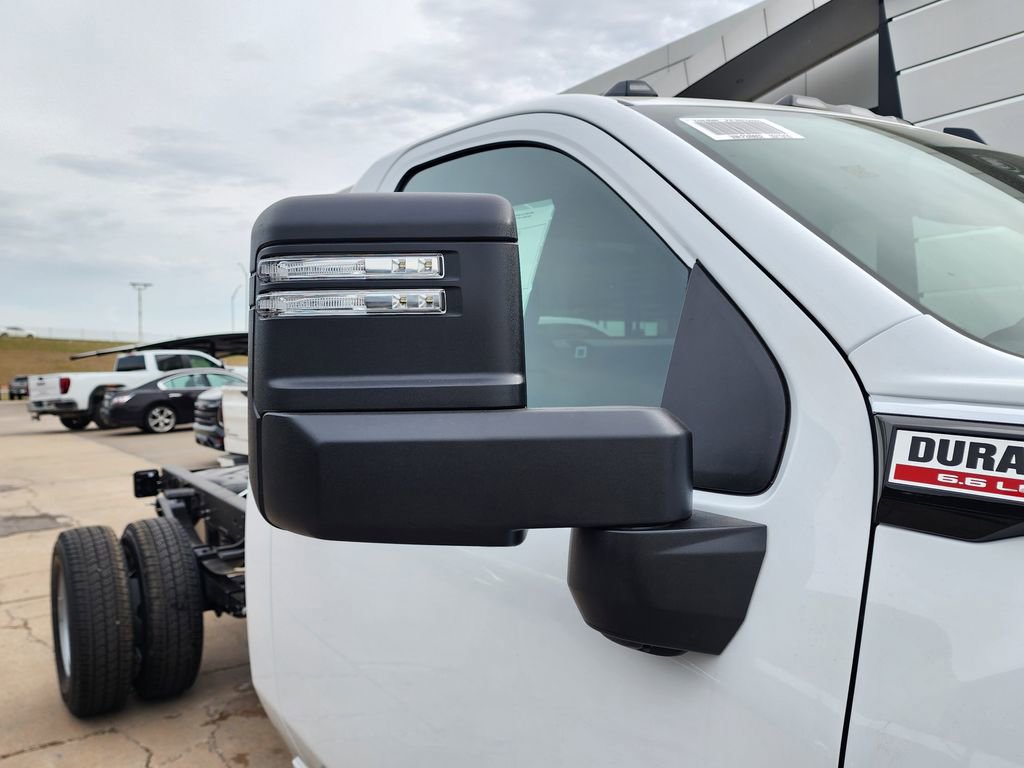 New 2026 GMC Sierra 3500 Pro image 15