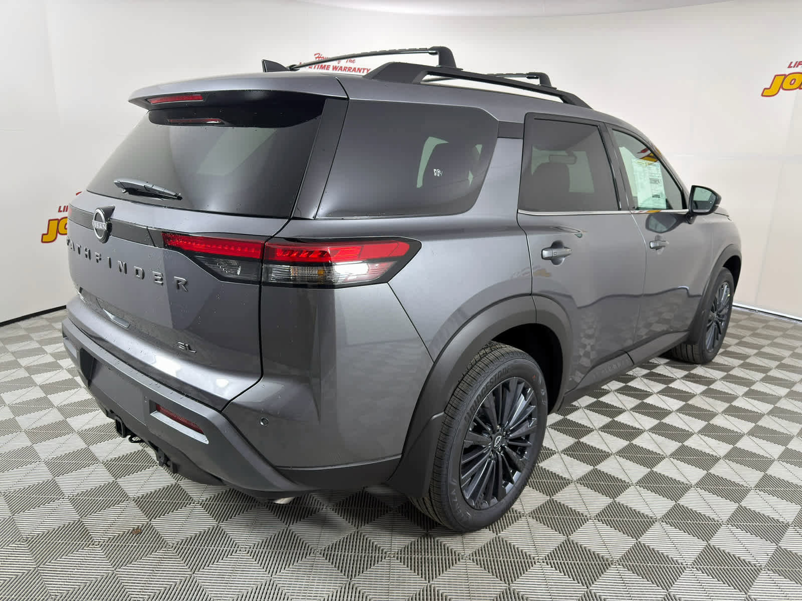 New 2026 Nissan Pathfinder SL w/ SL Premium Package image 6