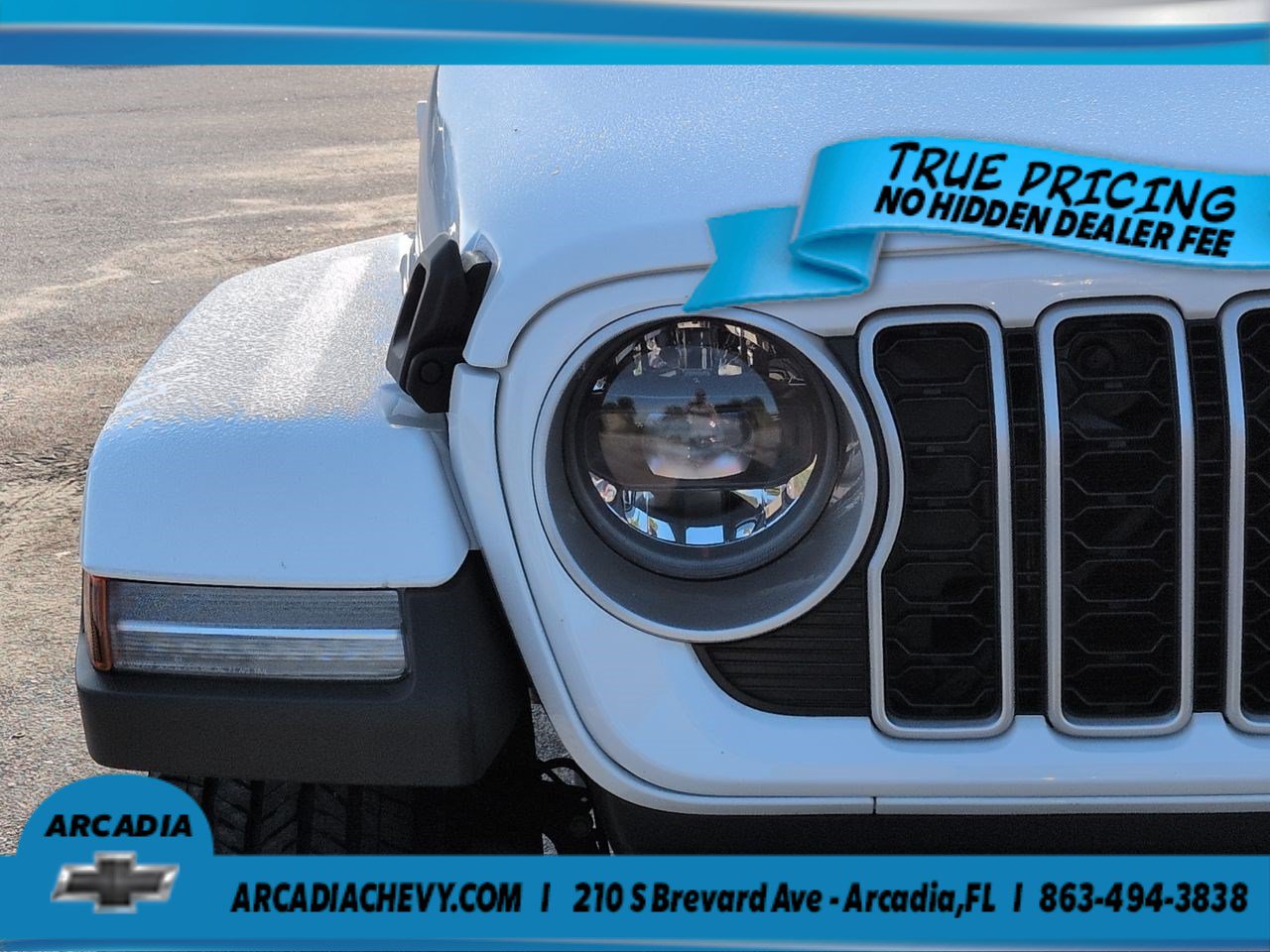 Used 2026 Jeep Wrangler Unlimited Sahara AWD/4WD image 10