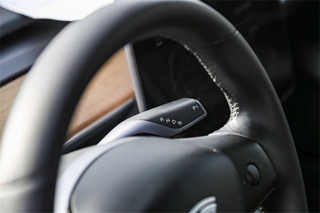 Used 2019 Tesla Model 3 Standard Range Plus image 18