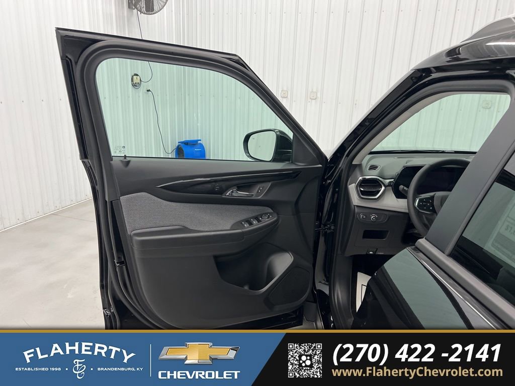 New 2026 Chevrolet TrailBlazer LT w/ LT Cold Weather Package image 8