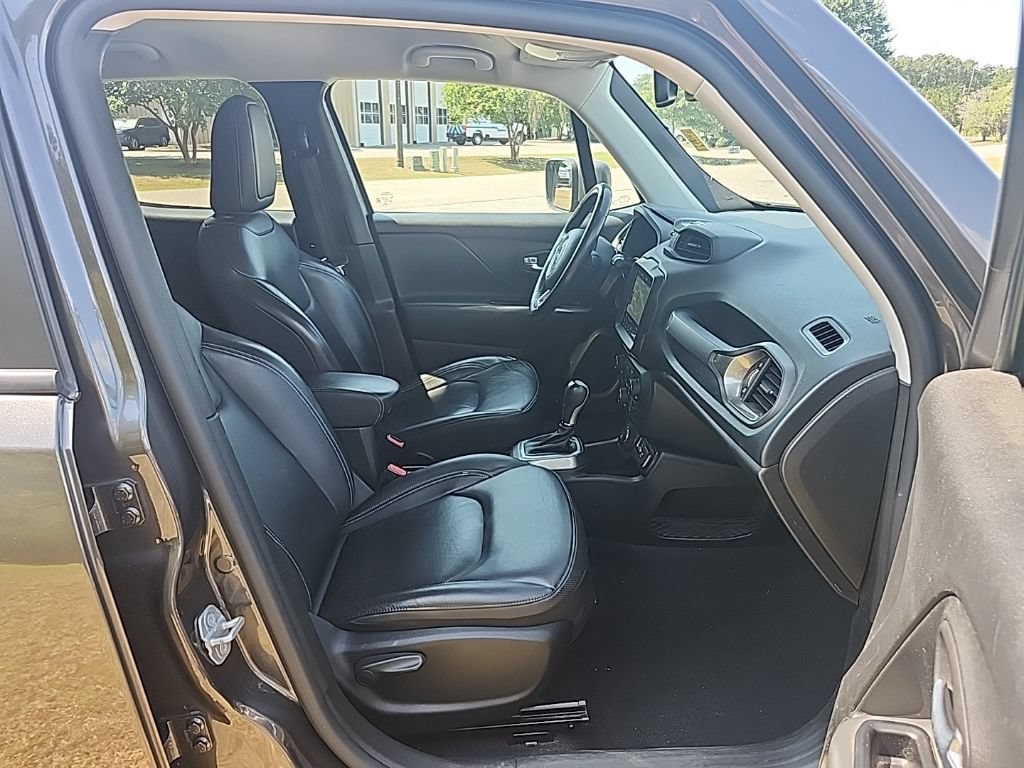 Certified 2021 Jeep Renegade Limited AWD/4WD image 29